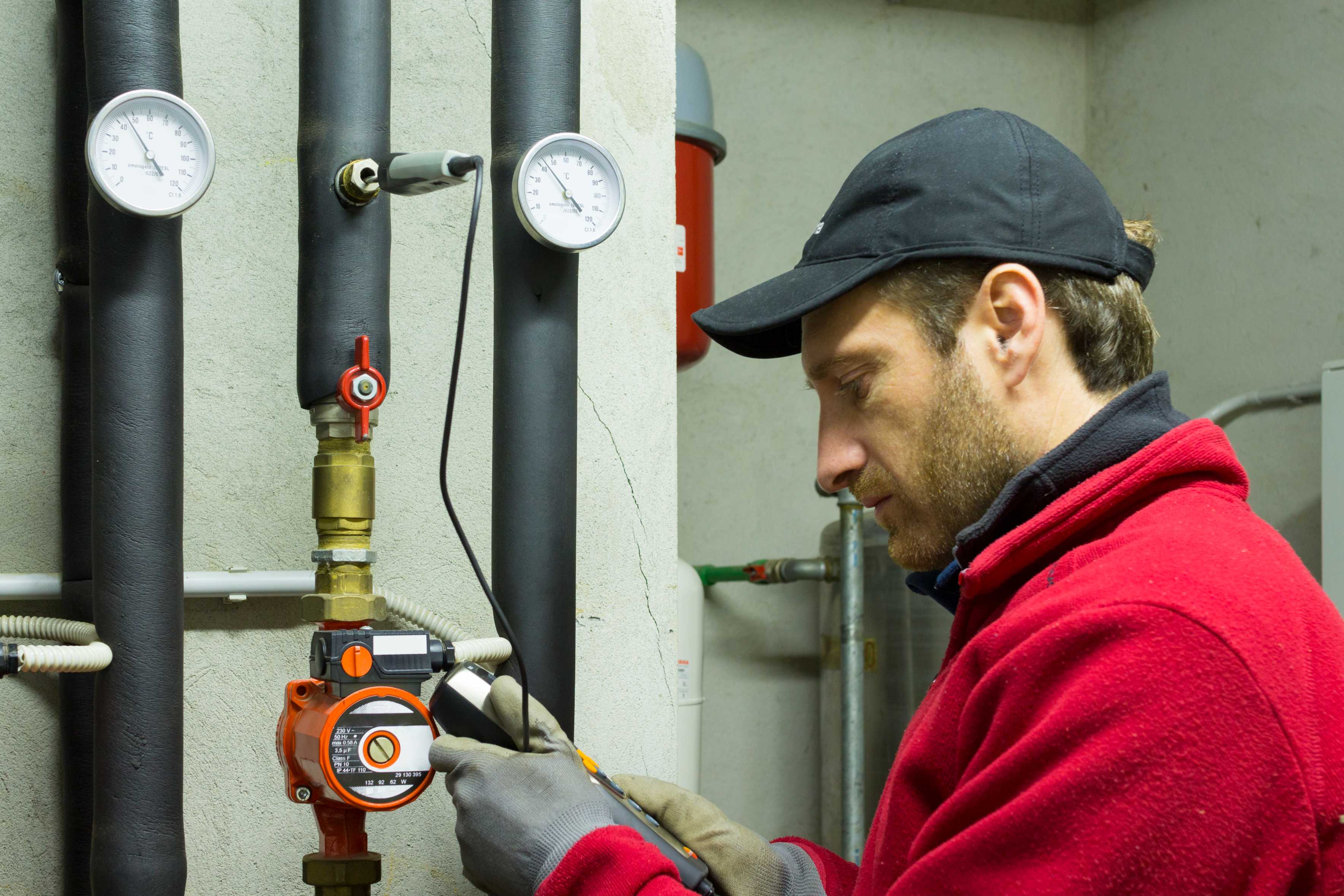 LPG pipeline installation setup with multiple gas cylinders connected safely